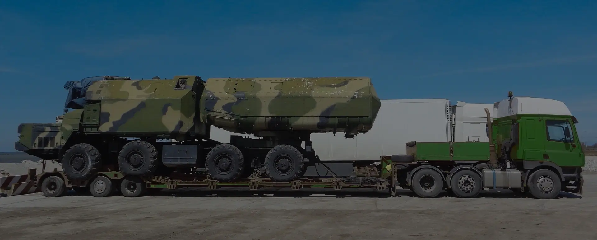 Доставка техники и ракет в станице Романовская (Южный округ - Ростовская область) специальным воинским автотранспортом по договору
